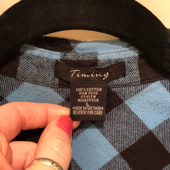 Buffalo Plaid Flannel Button Up Shirt - Picture 3 of 6